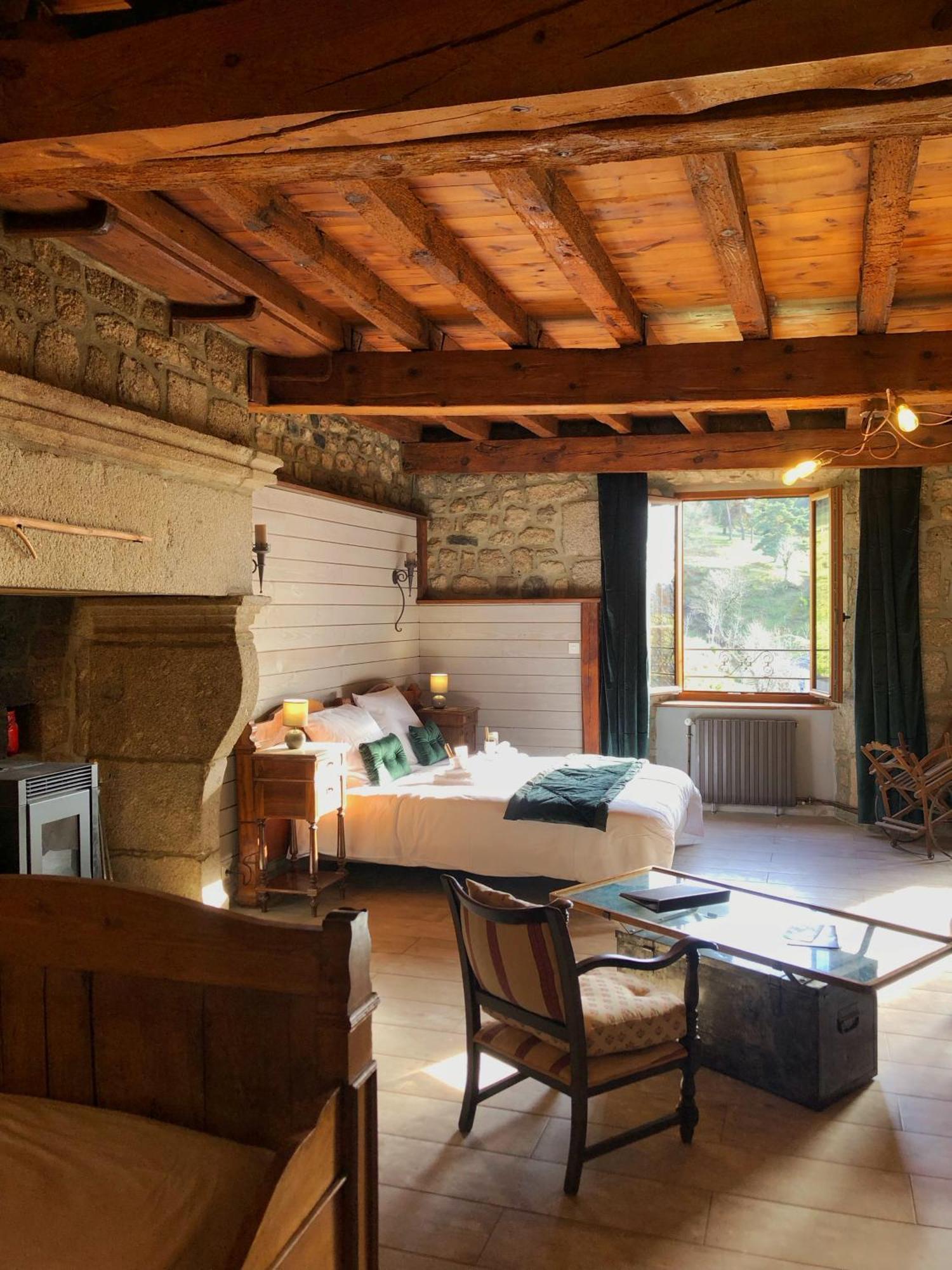 Le Petit Chateau Du Villard Le Malzieu-Forain Εξωτερικό φωτογραφία
